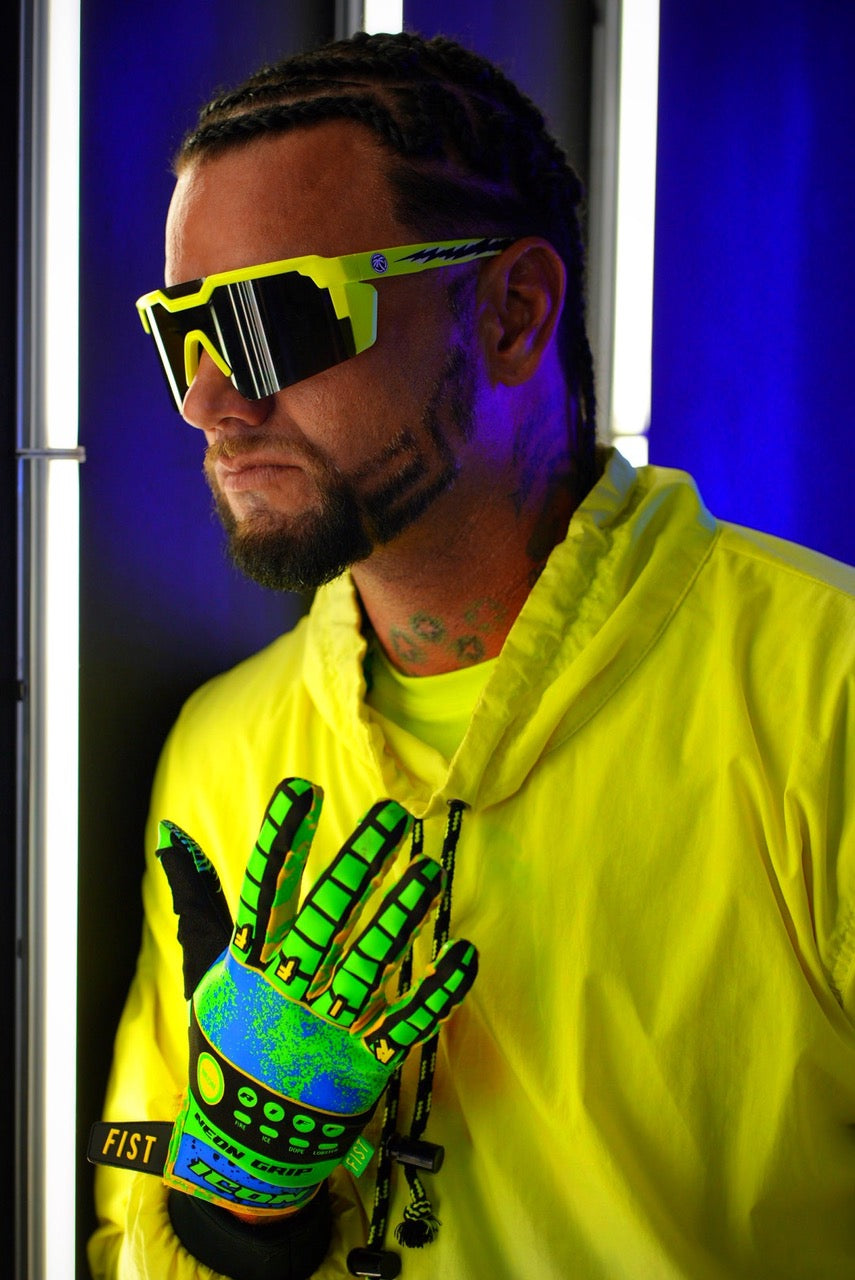 SiGNED RiFF RAFF PICS 8x10