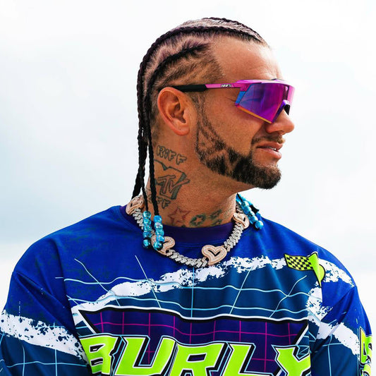 ViDEO CALL WiTH RiFF RAFF